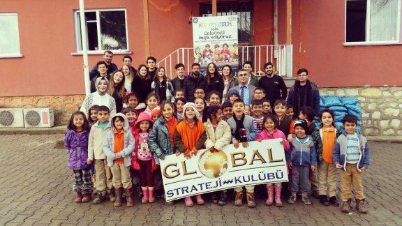 Marmara Üniversitesi´nden Okulumuza Ziyaret